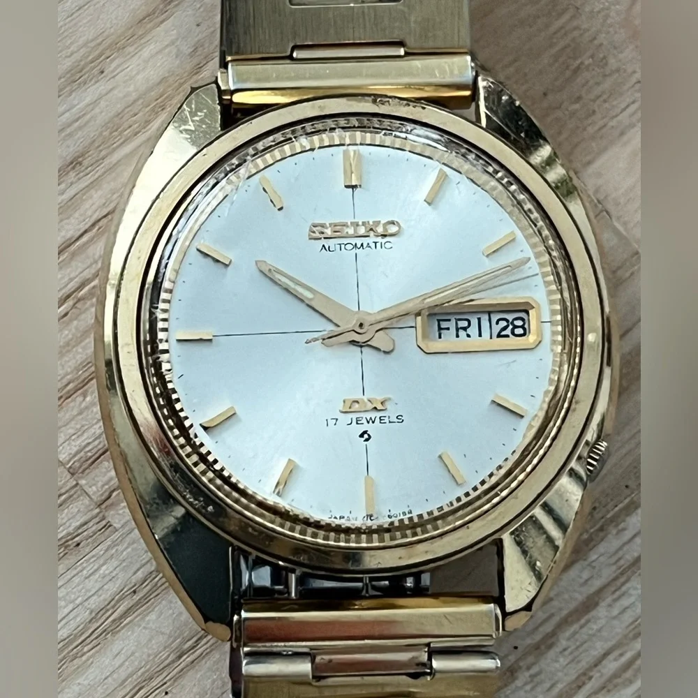 Seiko DX Automatic Rare Vintage Men’s Watch Gold Bracelet Case Silver Dial